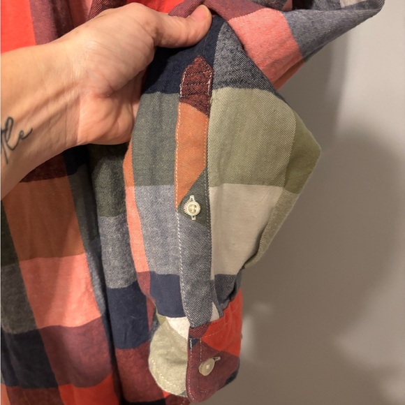 NWT Chubbies Flannel Shirt Men Fit's XL Multi-Color Plaid Tartan Button Down - Picture 10 of 11